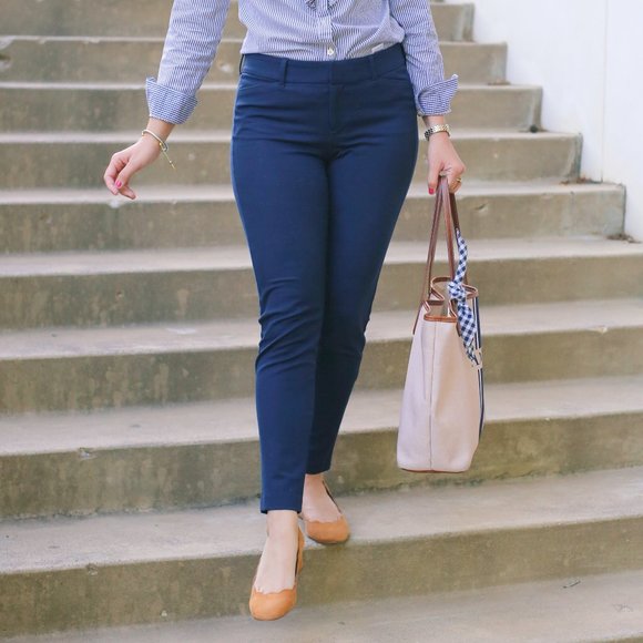Old Navy Pixie Pants Navy Blue - Picture 1 of 5